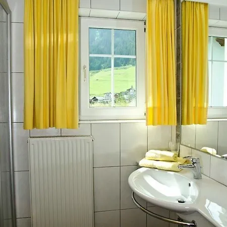 Petit Madlein Bed & Breakfast Ischgl